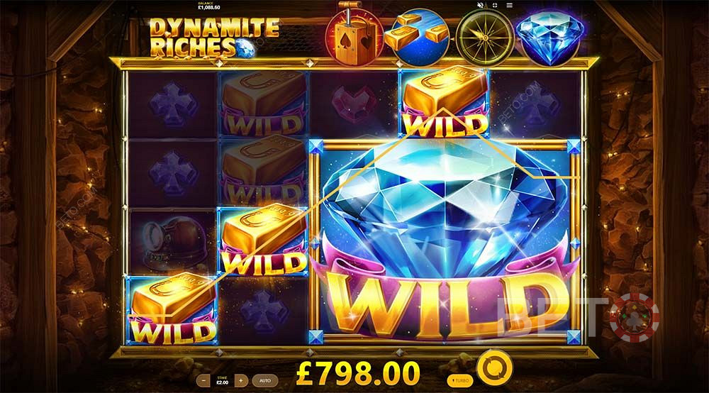 Gold bar wild ja Expanding wild võivad asendada tavalisi sümboleid, et anda teile tohutuid võite. Dynamite Riches
