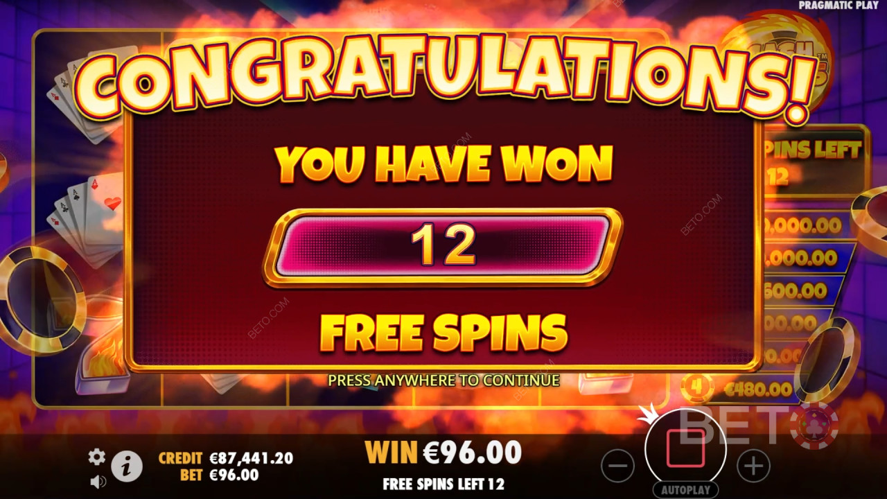 Võida 10,000x oma panus Cash Chips Slot!