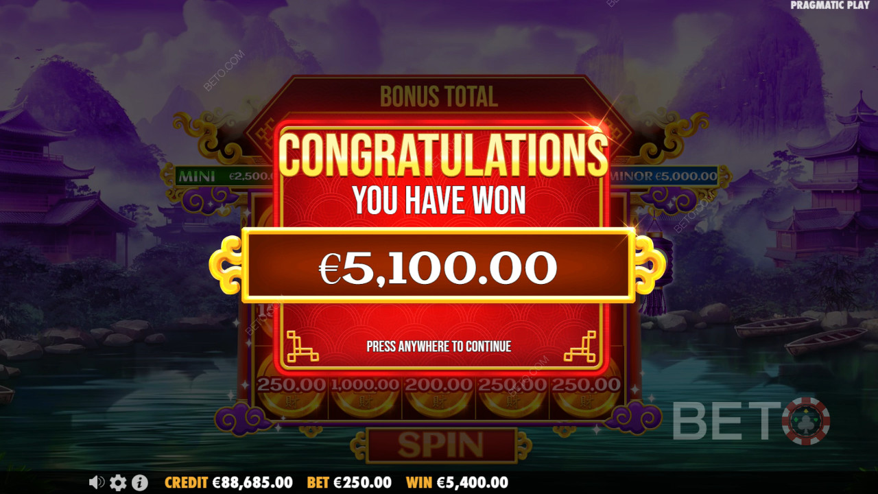 Võida 10,000x oma panus Cai Sheni videomänguautomaadil Chests of Cai Shen!