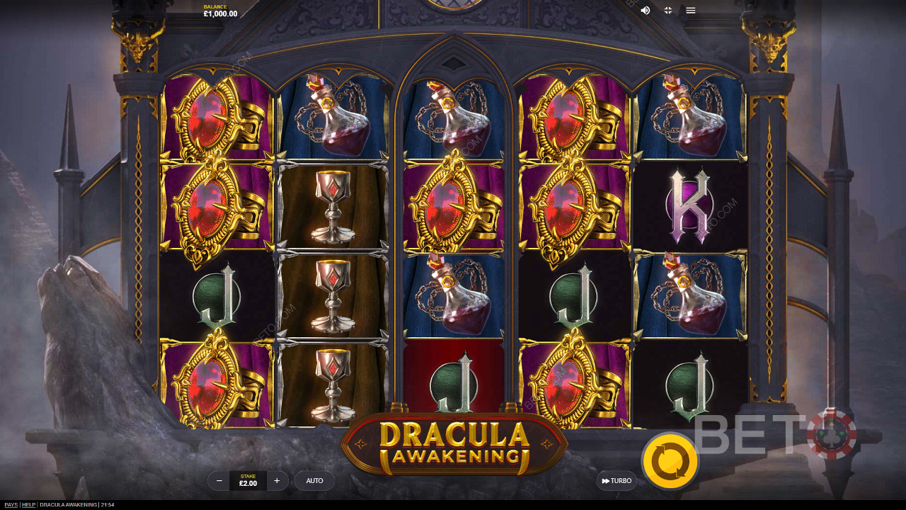 Naudi ilusaid sümboleid ja teemat Dracula Awakening mänguautomaadis